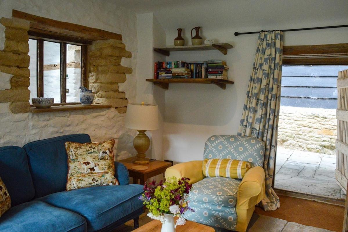 Beautiful Cotswold Farmhouse With Hot Tub Manchester Exteriör bild